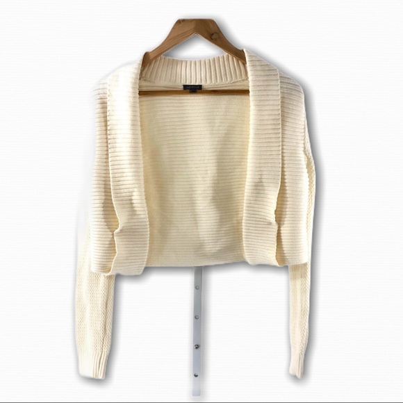 Ann Taylor Cream Long Sleeve Sweater 